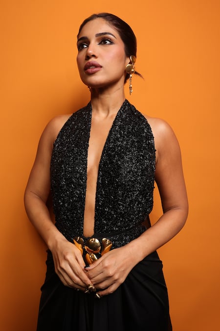 Buy_Richa Khemka_Black Organza, Lycra Embroidery Plunge Neck Madonna Yoke Maxi Dress With Trail _Online_at_Aza_Fashions