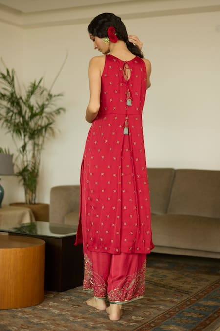 Shop Sarang Kaur Red Satin, Georgette, Silk Sequins, Beads, Embroidery Keyhole Neck Kurta Set at Aza Fashions Shop_Sarang Kaur_Red Satin, Georgette, Silk Sequins, Beads, Embroidery Keyhole Neck Kurta Set _at_Aza_Fashions
