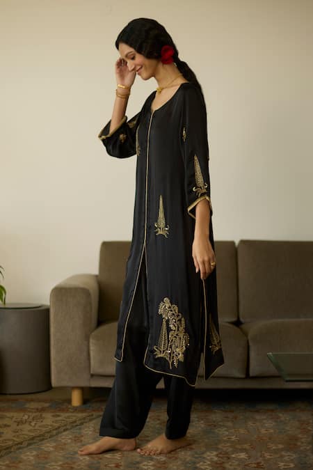 Buy Sarang Kaur Black Satin, Silk Sequins, Beads, Embroidery Split V-neck Thread Kurta Set Online at Aza Fashions Buy_Sarang Kaur_Black Satin, Silk Sequins, Beads, Embroidery Split V-neck Thread Kurta Set _Online_at_Aza_Fashions
