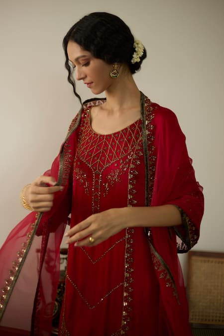 Buy_Sarang Kaur_Red Organza, Silk Sequins, Beads, Embroidery Hand Dupatta _Online_at_Aza_Fashions