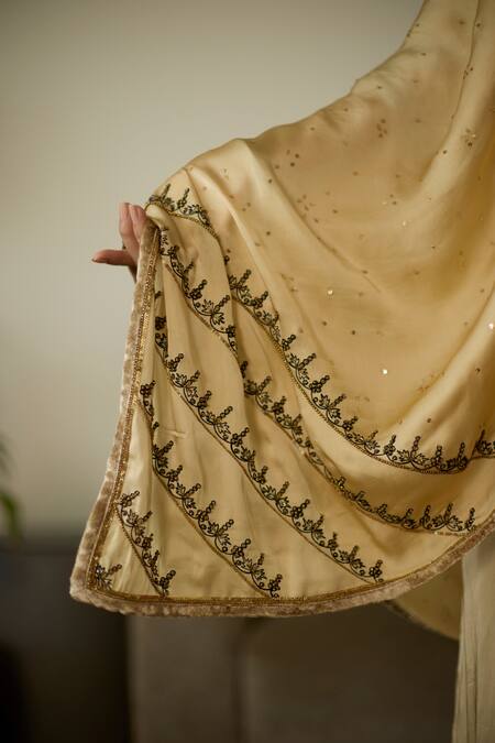 Shop Sarang Kaur Beige Satin, Georgette Sequins, Beads Embroidered Dupatta Online at Aza Fashions Shop_Sarang Kaur_Beige Satin, Georgette Sequins, Beads Embroidered Dupatta _Online_at_Aza_Fashions