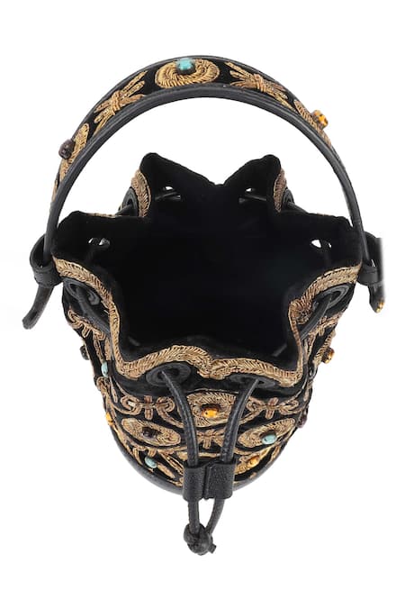 Buy_The Leather Garden_Black Dabka Mughal Embroidered Potli Bag 