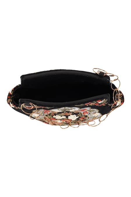 Buy_The Leather Garden_Black Thread Floral Embroidered Handbag 