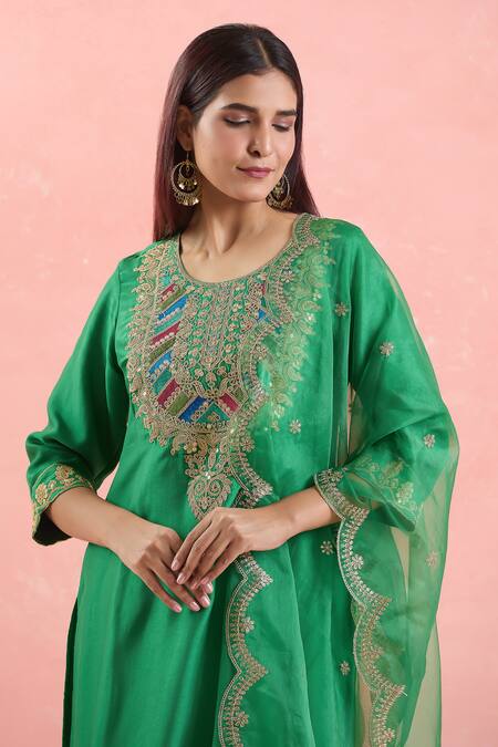 Buy_Samyukta Singhania_Green Silk, Organza Gota Patti, Sequins, Embroidery Round Neck And Dori Kurta Set