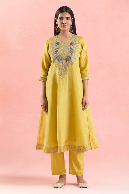 Samyukta Singhania Green Organza, Satin, Silk Gota Patti, Sequins, Embroidery Round Anarkali Set Online at Aza Fashions Samyukta Singhania_Green Organza, Satin, Silk Gota Patti, Sequins, Embroidery Round Anarkali Set_Online_at_Aza_Fashions