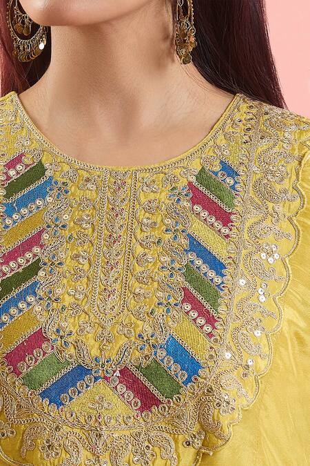 Shop Samyukta Singhania Green Organza, Satin, Silk Gota Patti, Sequins, Embroidery Round Anarkali Set Online at Aza Fashions Shop_Samyukta Singhania_Green Organza, Satin, Silk Gota Patti, Sequins, Embroidery Round Anarkali Set_Online_at_Aza_Fashions