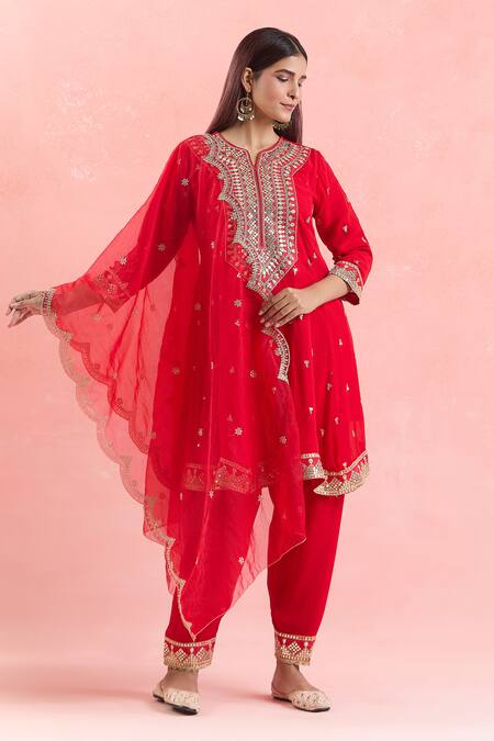 Buy_Samyukta Singhania_Red Georgette, Organza Gota Patti, Embroidery Split V-neck And Dori Anarkali Set