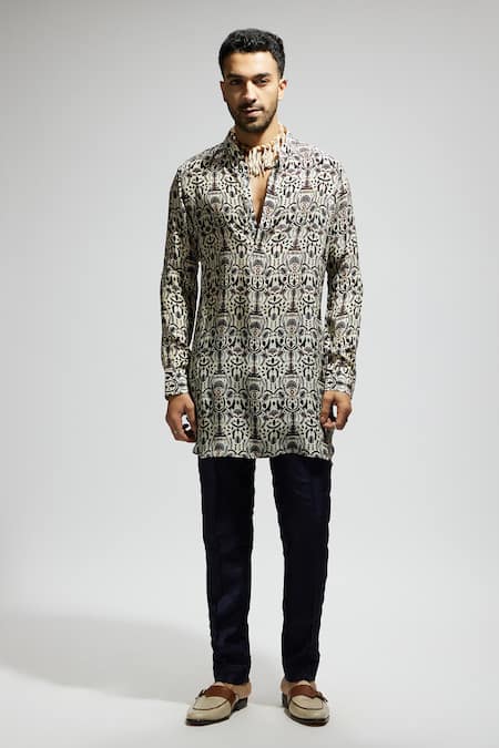 Sva By Sonam & Paras Modi White Crepe Printed Floral Jaal Kurta Online at Aza Fashions Sva By Sonam & Paras Modi_White Crepe Printed Floral Jaal Kurta _Online_at_Aza_Fashions