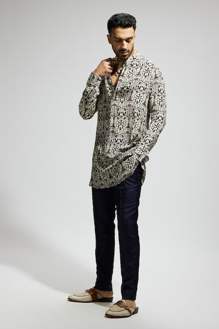 Shop Sva By Sonam & Paras Modi White Crepe Printed Floral Jaal Kurta Online at Aza Fashions Shop_Sva By Sonam & Paras Modi_White Crepe Printed Floral Jaal Kurta _Online_at_Aza_Fashions
