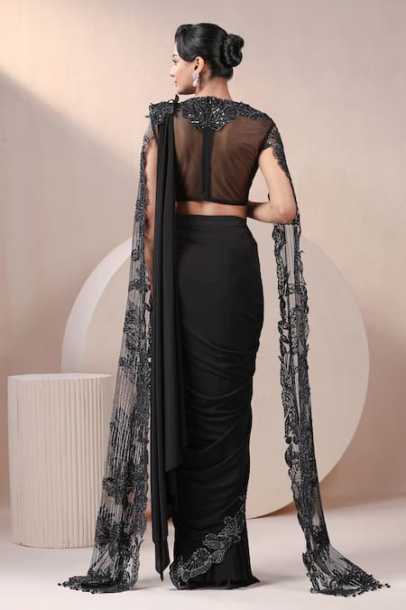 Chaashni By Maansi And Ketan Floral Cutwork Border Pre-Draped Saree 