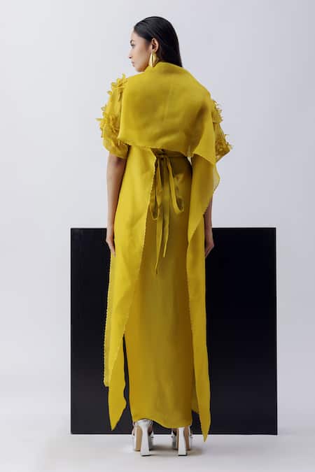 Richa Khemka Vaina Cape With Sarong Dress 