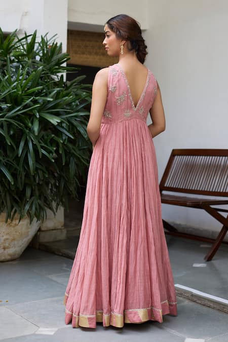 Vashisht Guru Dutt Bloom Embroidered Anarkali Set 