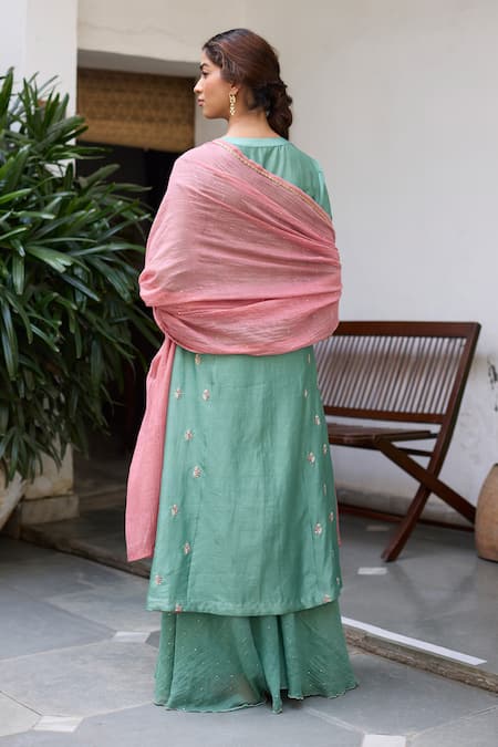 Vashisht Guru Dutt Floral Buti Embroidered Kurta & Sharara Set 