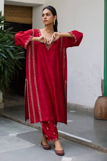Vashisht Guru Dutt_Red , Organza Embroidery, Sequins, Beads, Kalidar Kurta And Salwar Set _Online_at_Aza_Fashions