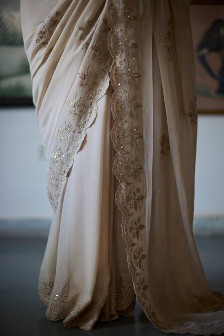 Shop_Vashisht Guru Dutt_Beige Silk, Georgette Embroidery, Sequins Bloom Cutwork Border Saree Set _Online_at_Aza_Fashions