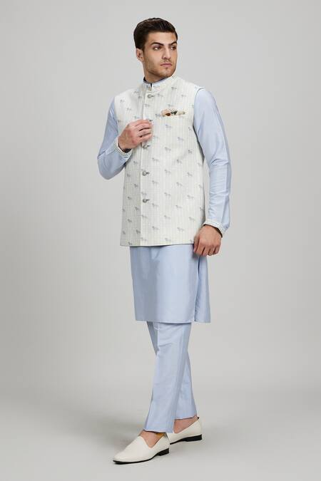 Bubber Couture Cream Cotton Horse Of Siena Print Bundi at Aza Fashions Bubber Couture_Cream Cotton Horse Of Siena Print Bundi _at_Aza_Fashions