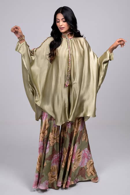 Kelaayah Green Satin, Chiffon Sequins Round Neck Floral Print Kaftan And Palazzo Set Online at Aza Fashions Kelaayah_Green Satin, Chiffon Sequins Round Neck Floral Print Kaftan And Palazzo Set_Online_at_Aza_Fashions