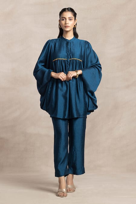 Kelaayah Hoshi Pleated Kaftan With Pant 