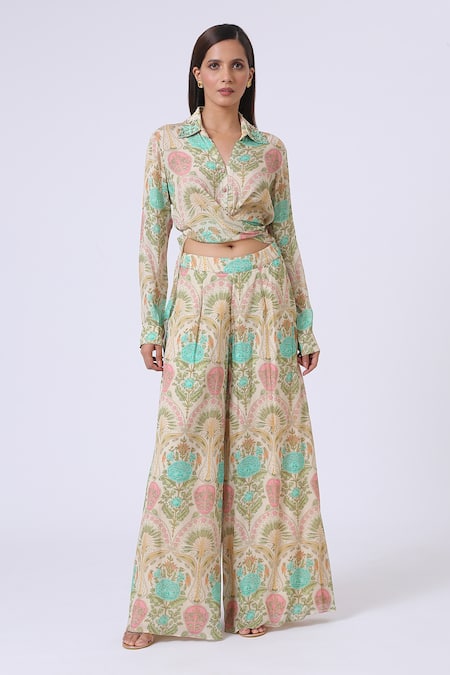 Kelaayah Mere Paisley Print Crop Shirt With Flared Pant 