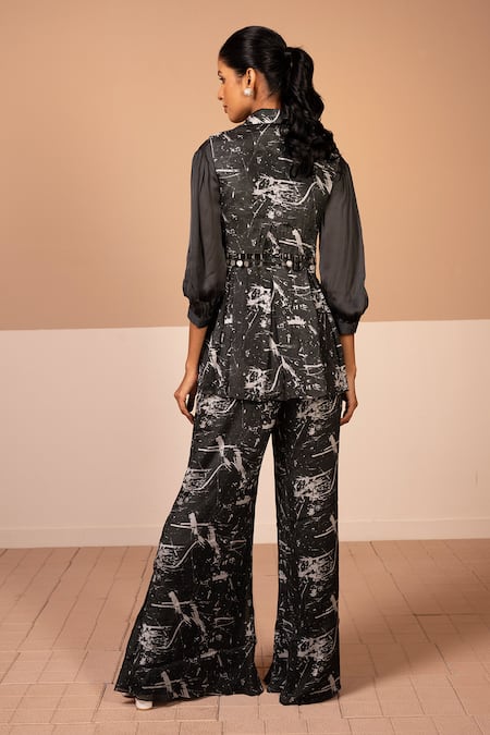 Shop Kelaayah Black Georgette, Chiffon Embroidery Collared Layered Jacket Pant Set at Aza Fashions Shop_Kelaayah_Black Georgette, Chiffon Embroidery Collared Layered Jacket Pant Set_at_Aza_Fashions