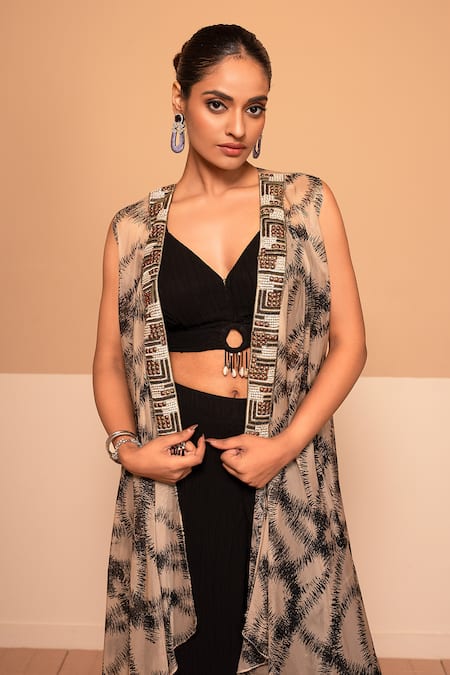 Kelaayah Beige Georgette, Crepe Beads, Sequins Sweetheart Abstract Print Cape Culotte Set Online at Aza Fashions Kelaayah_Beige Georgette, Crepe Beads, Sequins Sweetheart Abstract Print Cape Culotte Set_Online_at_Aza_Fashions