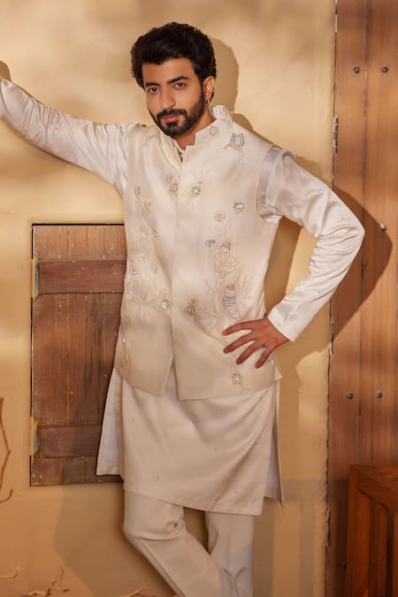 Buy_Shreyansh Designs_White Dupion Silk Embroidery Glass Bead Bird Bundi And Kurta Set 