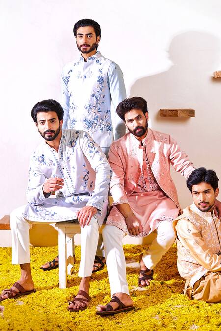 Shreyansh Designs_Pink Dupion Silk Embroidery Mirror Garden Bloom Bundi Kurta Set _at_Aza_Fashions