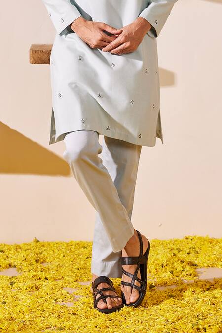 Shreyansh Designs_Blue Cotton, Silk Embroidery Clover Motif Thread Kurta Set _Online_at_Aza_Fashions