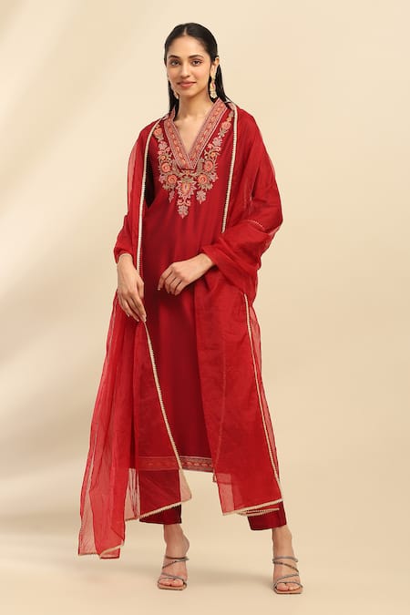 Aarke Ritu Kumar Scarlette Embellished Kurta Set 