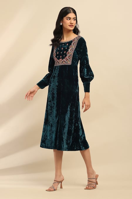 Ritu Kumar, Ri.Ritu Kumar, aarke Ritu Kumar Green Polyester Embroidery Round Neck Floral Teal Midi Dress Online at Aza Fashions Ritu Kumar, Ri.Ritu Kumar, aarke Ritu Kumar_Green Polyester Embroidery Round Neck Floral Teal Midi Dress_Online_at_Aza_Fashions