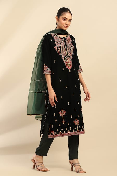 Buy_Ritu Kumar, Ri.Ritu Kumar, aarke Ritu Kumar_Black Polyester, Nylon Embroidery, Gota Emerald Green Paisley Crest Kurta Set_Online_at_Aza_Fashions