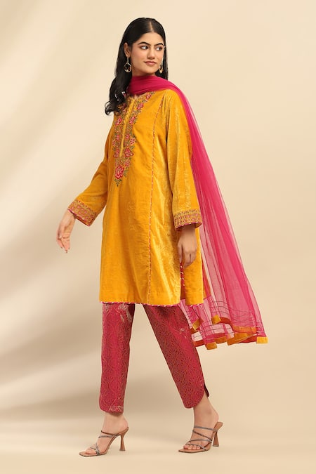 Ritu Kumar, Ri.Ritu Kumar, aarke Ritu Kumar Yellow Polyester Embroidery, Gota Patti Round Neck Floret Kurta Pant Set Online at Aza Fashions Ritu Kumar, Ri.Ritu Kumar, aarke Ritu Kumar_Yellow Polyester Embroidery, Gota Patti Round Neck Floret Kurta Pant Set_Online_at_Aza_Fashions