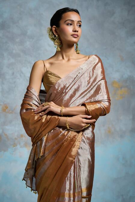 Buy_Dressfolk_Gold Handloom Cotton Beads, Metallic Thread Two-tone Saree With Running Blouse_Online_at_Aza_Fashions