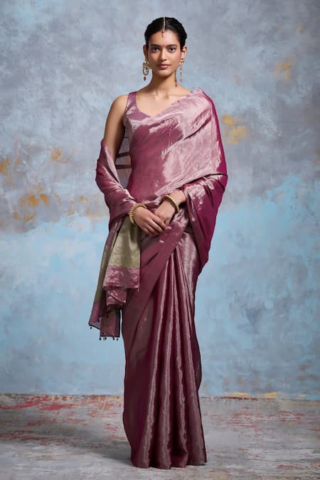 Dressfolk Contrast Pallu Handloom Saree With Unstitched Blouse Piece 