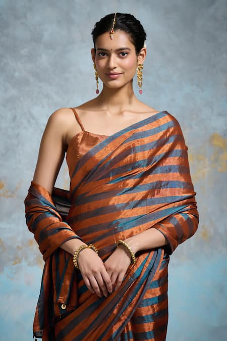 Buy_Dressfolk_Blue Chanderi, Handloom Cotton Beads Striped Saree With Running Blouse _Online_at_Aza_Fashions