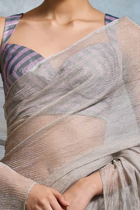 Shop Dressfolk Silver Handloom Cotton Crinkled Tissue Saree Set With Running Blouse Online at Aza Fashions Shop_Dressfolk_Silver Handloom Cotton Crinkled Tissue Saree Set With Running Blouse _Online_at_Aza_Fashions