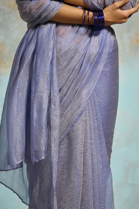 Dressfolk_Purple Handloom Cotton Plain Crinkled Tissue Saree With Running Blouse _at_Aza_Fashions