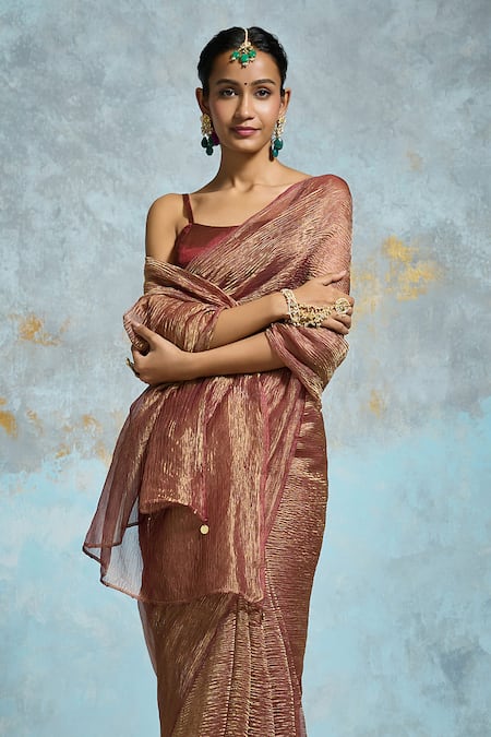 Buy Dressfolk Maroon Handloom Cotton, Tissue Saree With Running Blouse Online at Aza Fashions Buy_Dressfolk_Maroon Handloom Cotton, Tissue Saree With Running Blouse _Online_at_Aza_Fashions