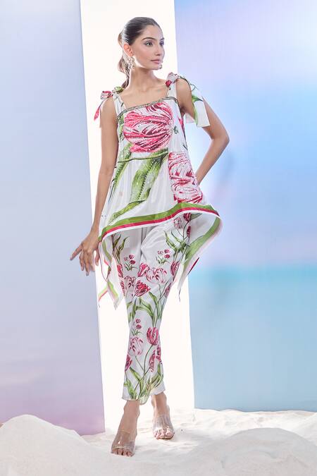 Pria Kataria Puri_White Silk Print Tulip Blossom Square Neck Asymmetric Top And Pant Set _Online_at_Aza_Fashions
