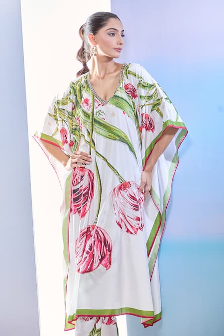Buy_Pria Kataria Puri_White Crepe Print Tulip Blossom V Neck Kaftan And Pant Set _Online_at_Aza_Fashions
