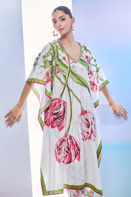 Buy_Pria Kataria Puri_White Crepe Print Tulip Blossom V Neck Kaftan And Pant Set 