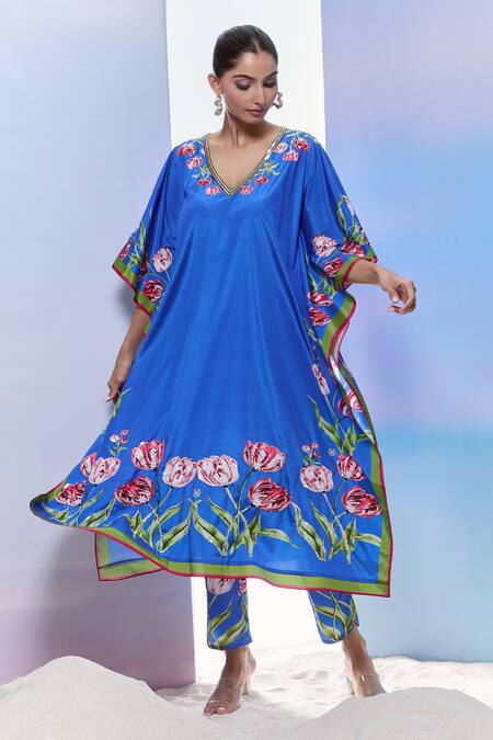 Buy_Pria Kataria Puri_Blue Silk Print Tulip Blossom V Neck Kaftan And Pant Set 