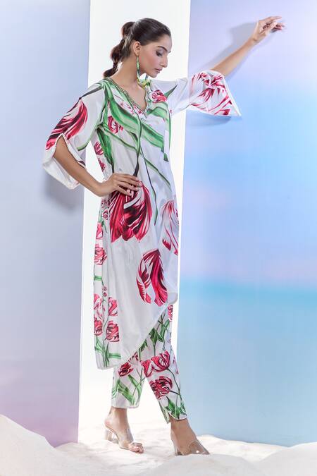 Shop_Pria Kataria Puri_White Satin Lace, Sequins V-neck Tulip Print High-low Kurta Set _Online_at_Aza_Fashions