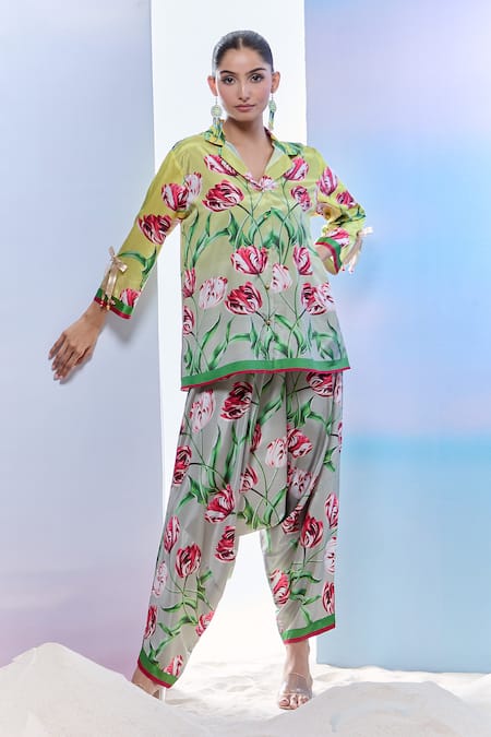 Pria Kataria Puri Tulip Print Shaded Shirt Tunic With Tulip Pant 