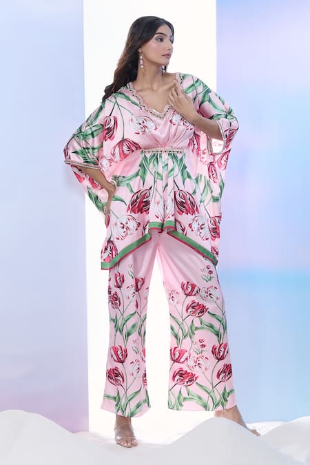 Pria Kataria Puri Embellished Tulip Print Tunic 