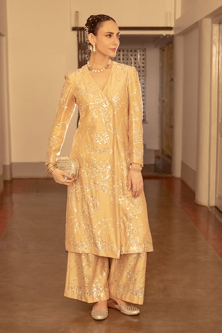 SAKSHAM & NEHARICKA Paris Aari Embroidered Kurta With Palazzo 