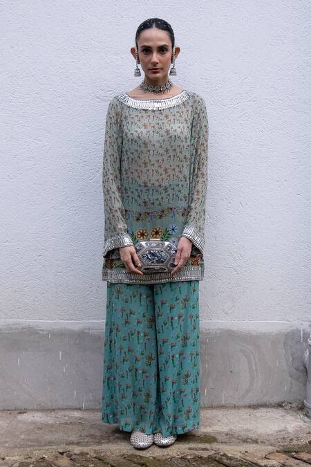 Saksham & Neharicka Green Georgette Beads Boat Neck Floral Embroidered Kurta Set at Aza Fashions Saksham & Neharicka_Green Georgette Beads Boat Neck Floral Embroidered Kurta Set _at_Aza_Fashions