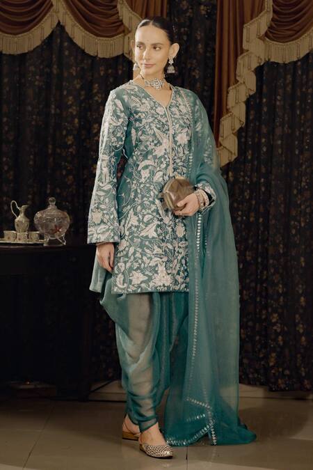 Buy Saksham & Neharicka Green Cotton, Silk, Chiffon, Organza Embroidery, Teal Applique Aari Kurta Set Online at Aza Fashions Buy_Saksham & Neharicka_Green Cotton, Silk, Chiffon, Organza Embroidery, Teal Applique Aari Kurta Set _Online_at_Aza_Fashions