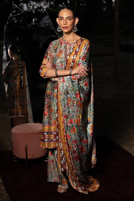 Shop Saksham & Neharicka Gray Cotton, Silk Embroidery Round Neck Floral Printed Kurta Set With Dupatta Online at Aza Fashions Shop_Saksham & Neharicka_Gray Cotton, Silk Embroidery Round Neck Floral Printed Kurta Set With Dupatta _Online_at_Aza_Fashions