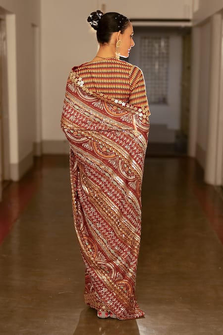 Saksham & Neharicka Geometric Print Saree With Blouse 